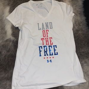 Under Armour t-shirt top.